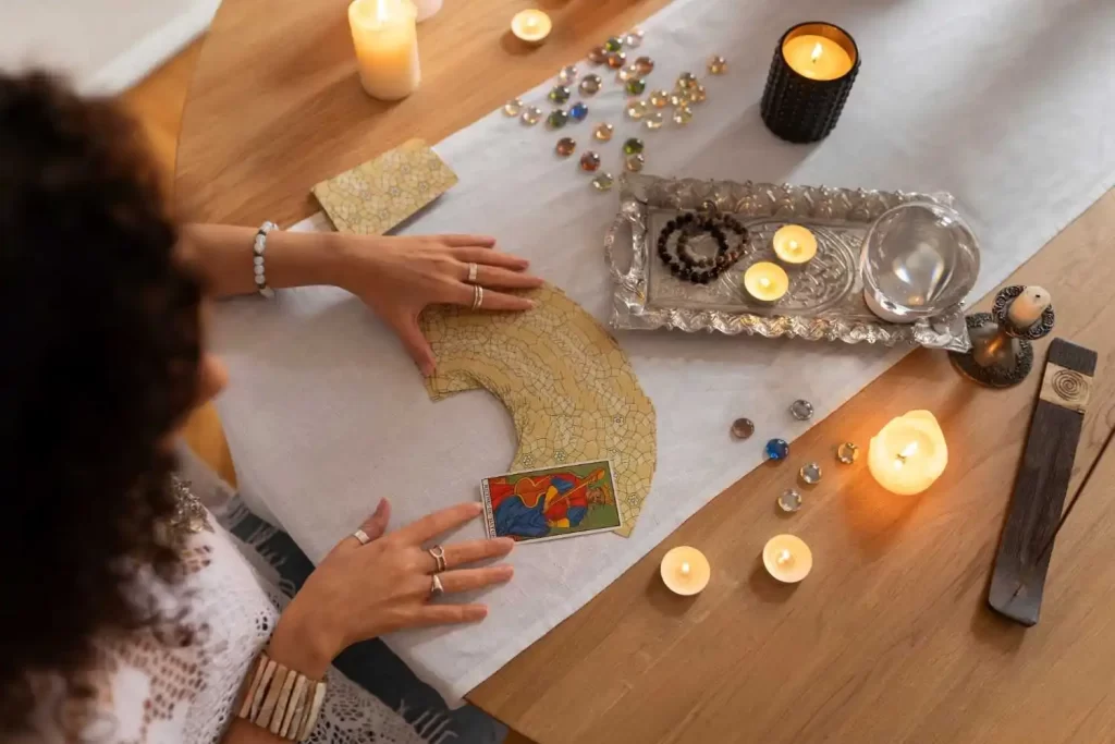 what to expect during your first fortune telling session
