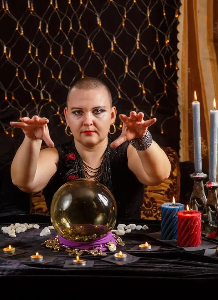 Fortune Teller in Etobicoke