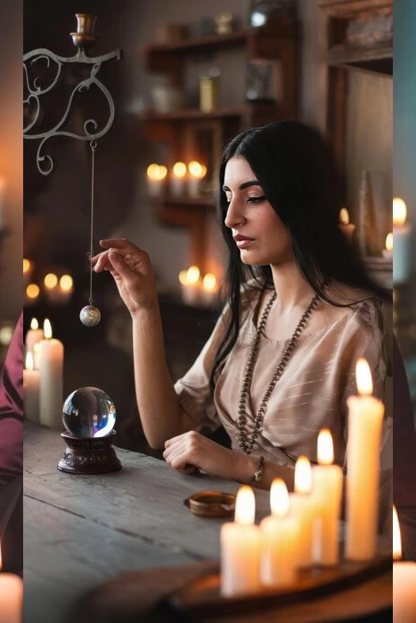 What a Fortune Teller in Vaughan Sees in Your Birth Chart